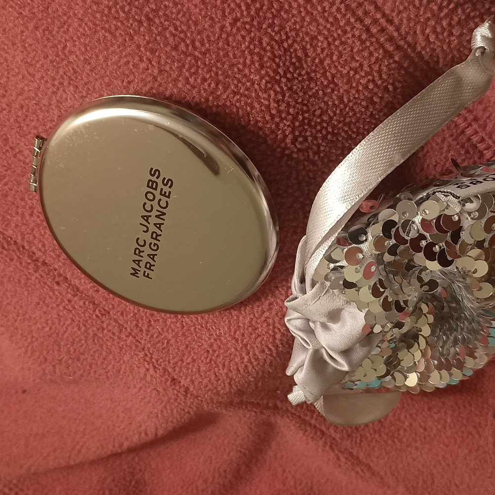 Marc Jacobs eyeshadowmirrow